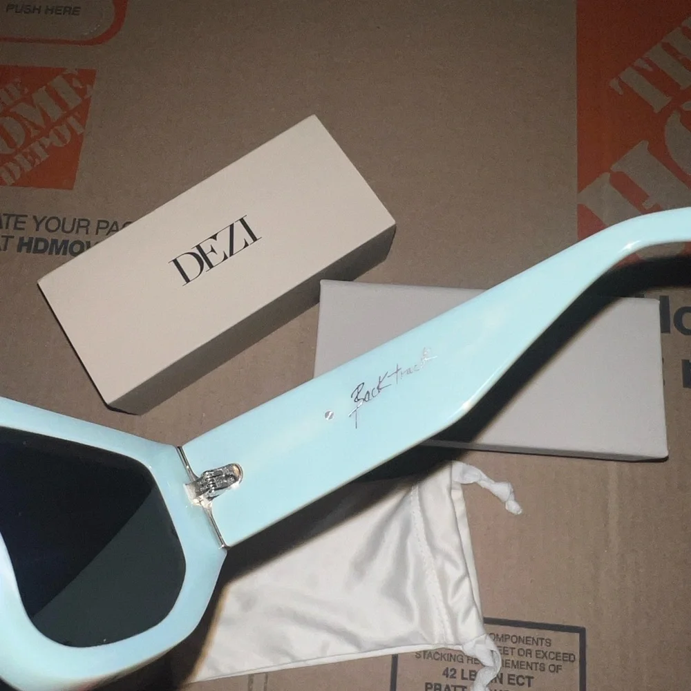 DEZI Light Blue Oversized Rectangular Sunglasses